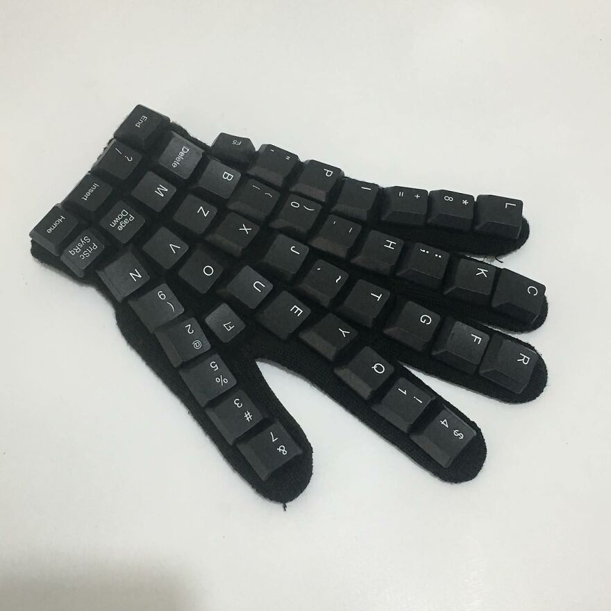 Artist Makes Amazing Objects Using Computer Keyboards (19 Pics)