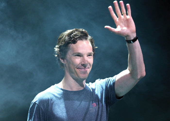 Benedict Cumberbatch Welcomes Ukrainian Family Into His Home In The Hopes To Bring Them Some Stability Benedict Cumberbatch Welcomes Ukrainian Family Into His Home In The Hopes To Bring Them Some Stability