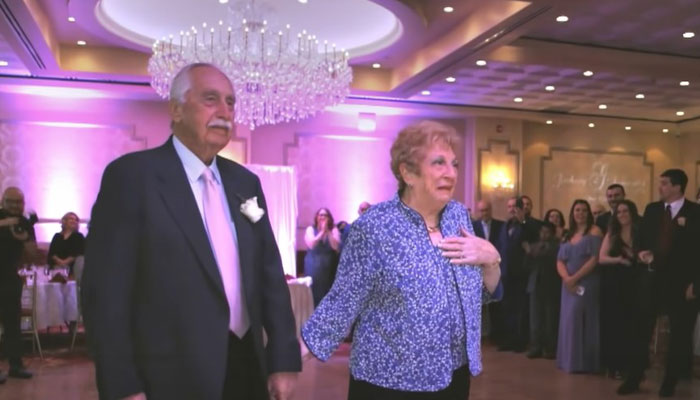 Newlywed Couple Surprise Groom’s Grandparents By Gifting Them The First Dance They Never Had, 65 Years After Marrying Newlywed Couple Surprise Groom’s Grandparents By Gifting Them The First Dance They Never Had, 65 Years After Marrying