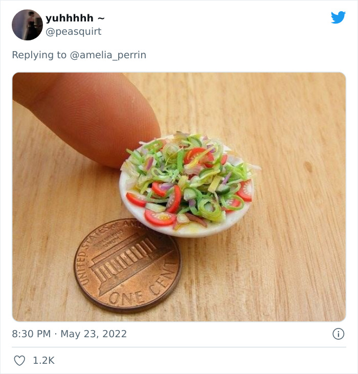 People Online Are Discussing The Tiny Portions Of Food At The Kardashian-Barker Wedding After Kylie Jenner's Viral Video People Online Are Discussing The Tiny Portions Of Food At The Kardashian-Barker Wedding After Kylie Jenner's Viral Video