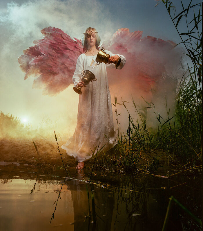 We Created A Handmade Deck On The 78 Arcana Tarot And Filmed Them With A Camera (8 Pics)