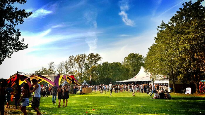 Enjoying The Sun And Music At A Feel-Good Festival