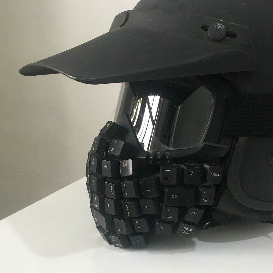 Artist Makes Amazing Objects Using Computer Keyboards (19 Pics)