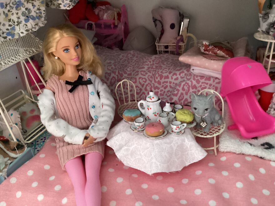 I Make Outfits Out Of Old Clothes For Dolls (Part 3) I Make Outfits Out Of Old Clothes For Dolls (Part 3)