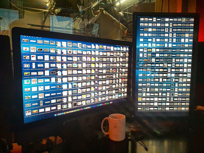 My Colleague's Desktop
