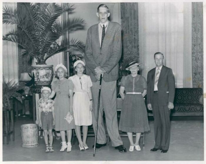 Robert Wadlow, el hombre más alto de la historia (2,72 metros)