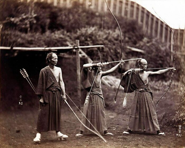 Tres arqueros de la vieja escuela en Japón, 1860