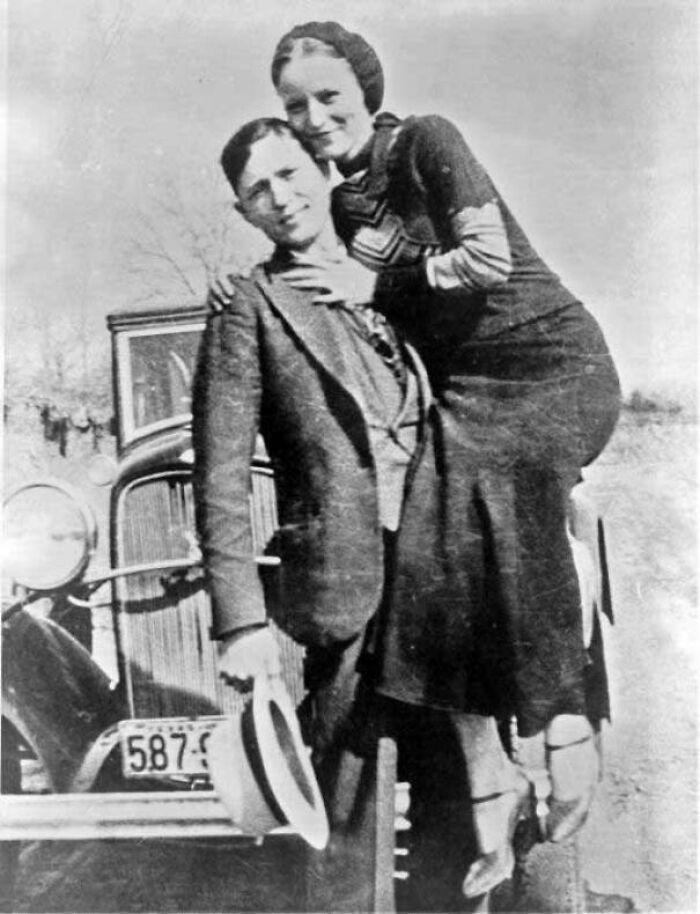 Bonnie Parker And Clyde Barrow In Arkansas, 1933