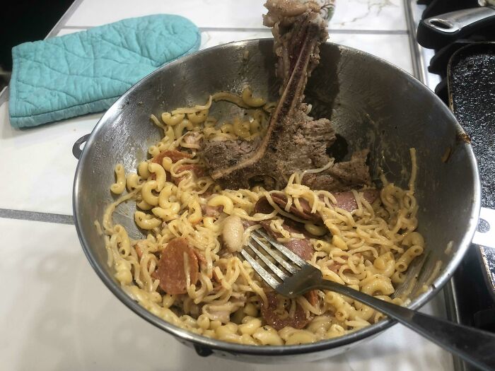 My Friend’s Boyfriend Made This. Apparently It Had A Strong Flavor Of Random Seasonings And It Was Spicy. The Boyfriend Did Not Finish The Bowl.
