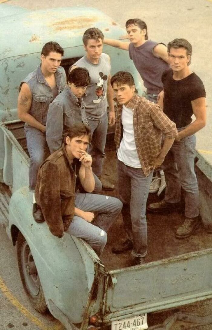 Tom Cruise, Emilio Estevez, C. Thomas Howell, Patrick Swayze, Ralph Macchio, Rob Lowe y Matt Dillon, 'Rebeldes' - 1983