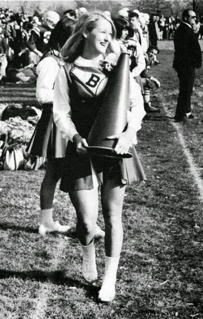 Meryl Streep durante sus días de animadora en el Bernards High School, Bernardsville, Nueva Jersey, 1966