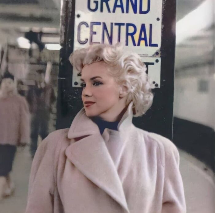 Marilyn Monroe en el metro de Nueva York, en la estación Grand Central en 1955
