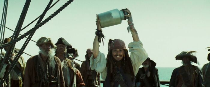 In The Movie Pirates Of The Caribbean: Dead Man's Chest (2006), The Little Song „I’ve Got A Jar Of Dirt“ Sung By Captain Jack Sparrow Was Completely Improvised By Johnny Depp