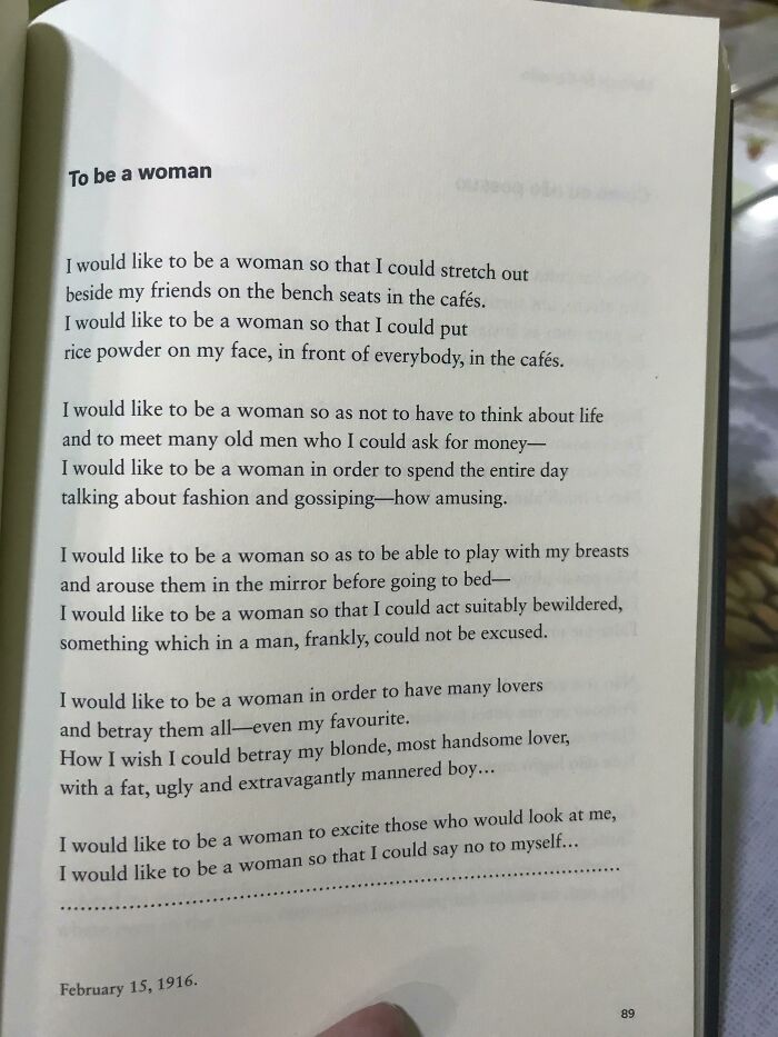 To Be A Woman By Mário De Sá-Carneiro