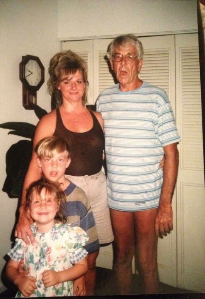 Me, Mom, Sister, Some Strange Man I Have Never Been Able To Identify (1998)