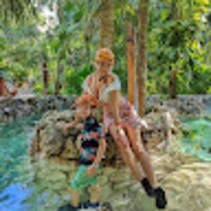 yulieenkicatena avatar