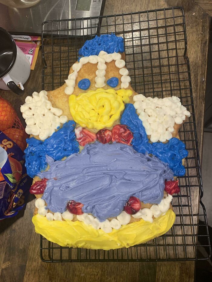 Pastel de cumpleaños del pato Donald