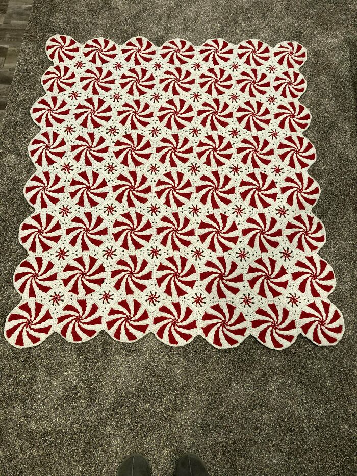 Peppermint Blanket Is A Little Late For The Holidays But It’s Done!