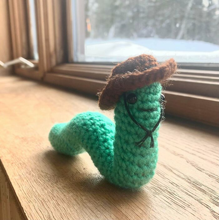 You Just Gonna Scroll On By Without Saying Howdy? (Worm With Cowboy Hat)