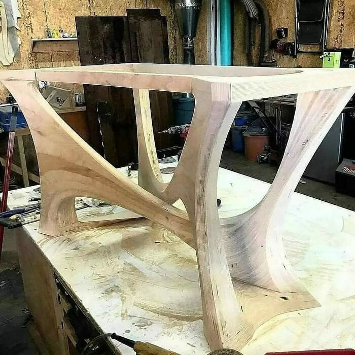 50 People Who Took Woodworking To Another Level And Shared Their 'Crazy' Results In This Online Group