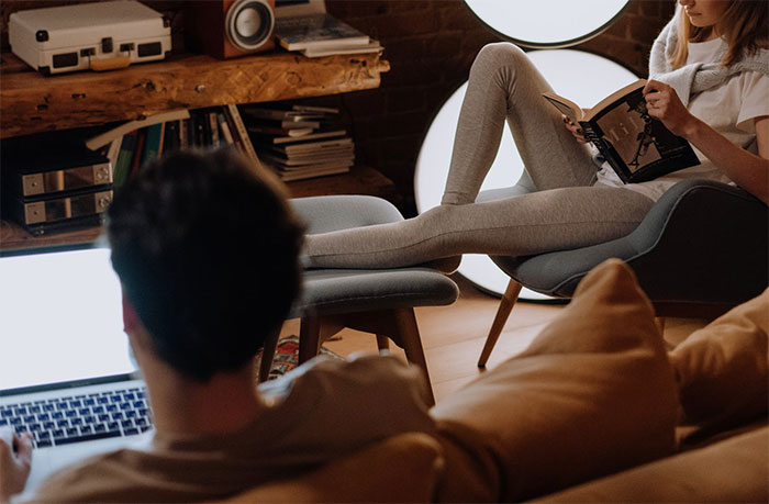 "Am I The Jerk For Telling My Boyfriend He Isn't Entitled To My Inheritance?" "Am I The Jerk For Telling My Boyfriend He Isn't Entitled To My Inheritance?"