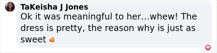 Teen Makes Her Prom Dress Herself And Uses Pages From Old Harry Potter Books As Its Fabric Teen Makes Her Prom Dress Herself And Uses Pages From Old Harry Potter Books As Its Fabric