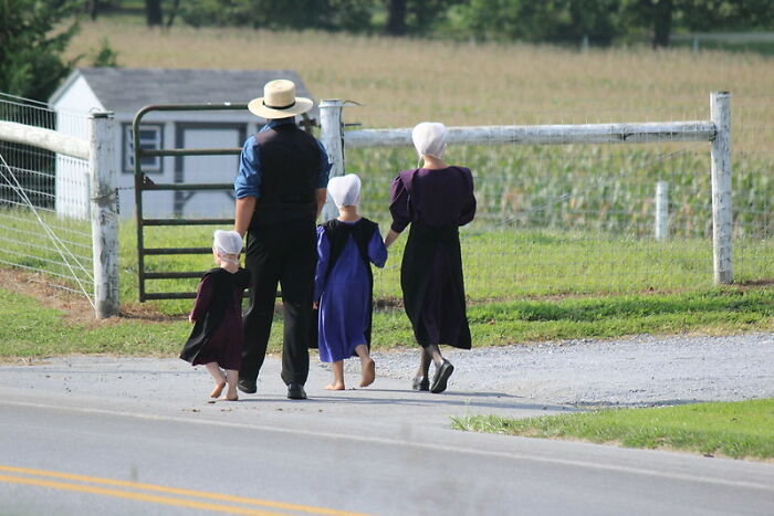 Do Not Photograph The Amish