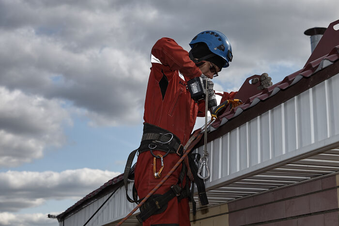 A Photographer Working At An Altitude (36 Pics)