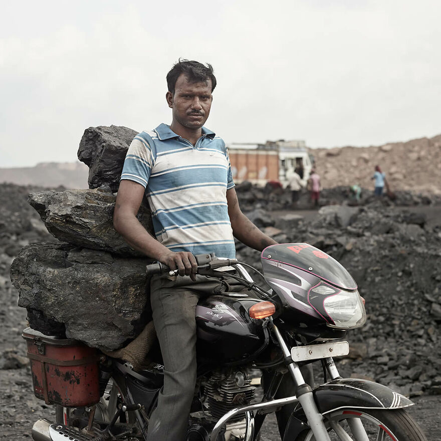 Black Diamond By Sebastian Sardi