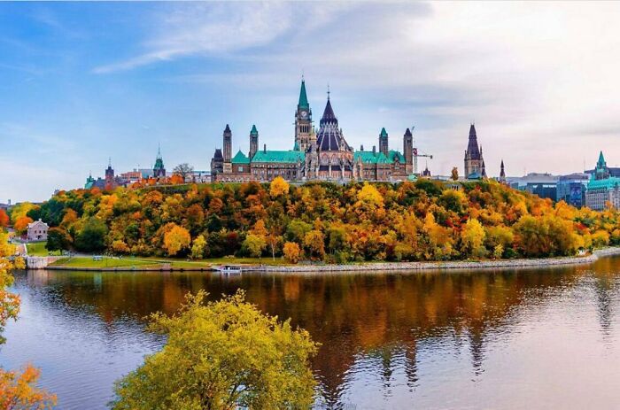 I Live In Ottawa— Capital City Of Canada And Absolutely Gorgeous In The Fall