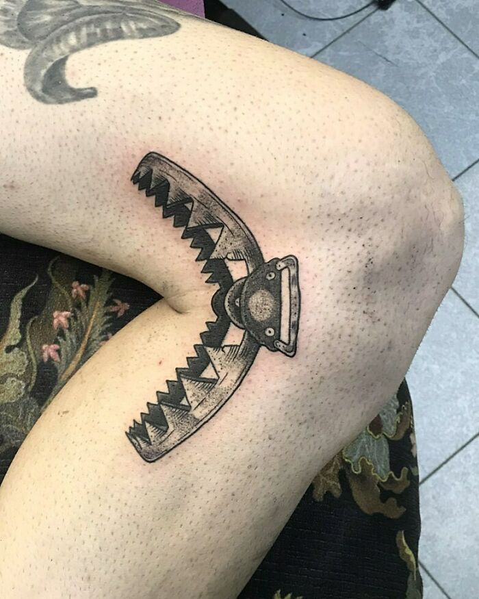 Invidia Tattoo  Bear Trap on the knee ditch done by Jesse  Facebook