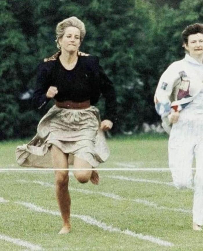 That Time When Princess Diana Broke The Royal Rules For Her Son William By Taking Part In The Sports Day Running Race At Her Son’s School