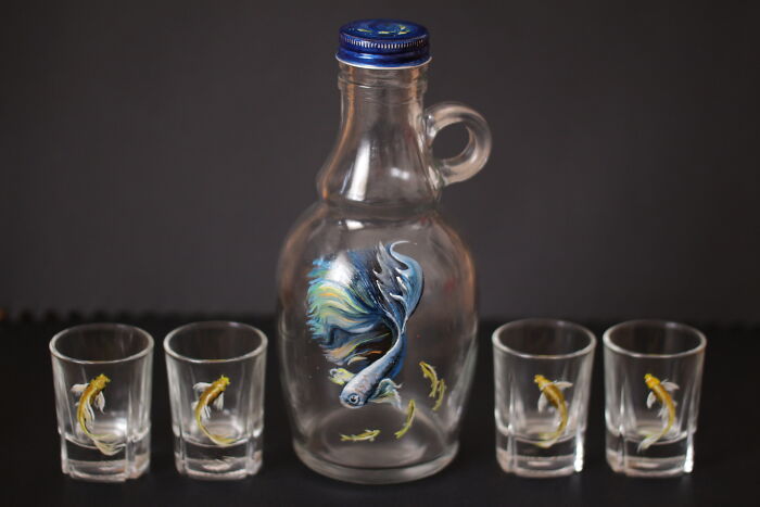 Glass Creatures - Amazing Realistic Animals Painted On Glasses (34 Pics)
