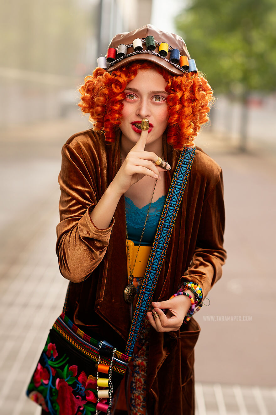 Modern Alice: I Photographed People As Alice In Wonderland Characters Hanging Out In The Modern World (23 Pics)