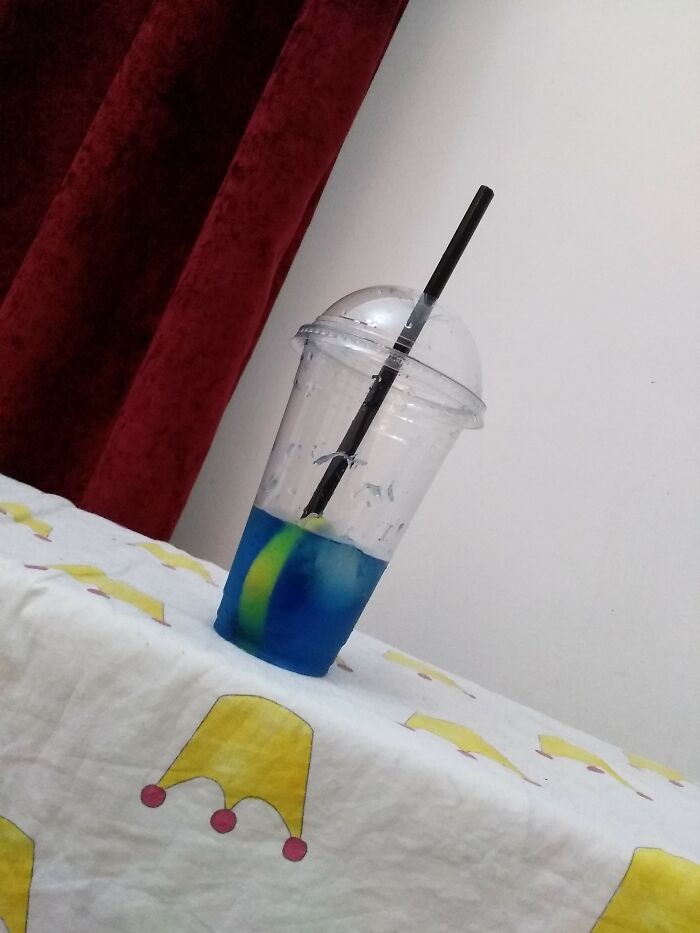 Just 7up, A Slice Of Confidence And Some Ice And Mint And You're Done!