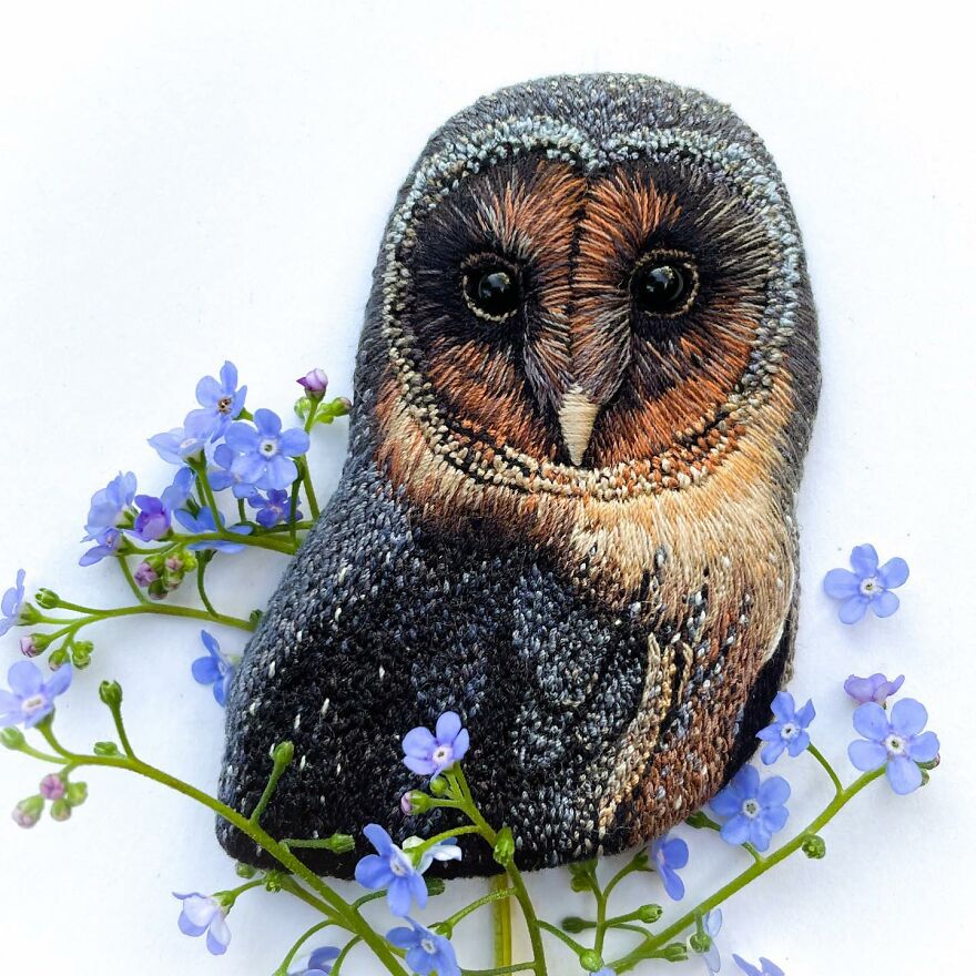 Meet Paulina Bartnik's Embroidered Birds (New Pics)