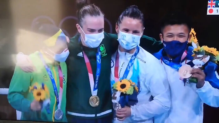Irish Boxer Kellie Harrington Wins Gold At Tokyo Olympics, Invites Her Opponents To Share The Winner's Podium