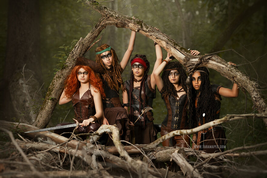 The Lost Girls (19 Pics) The Lost Girls (19 Pics)