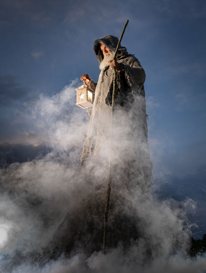 We Created A Handmade Deck On The 78 Arcana Tarot And Filmed Them With A Camera (8 Pics)