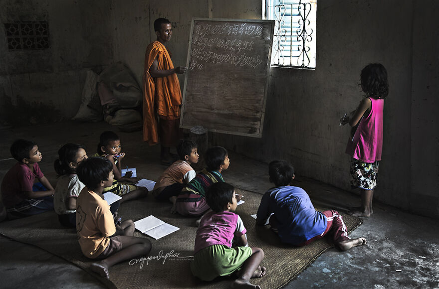 The Home-Leaving For Filial Piety Towards Grandparents And Parents Is A Beauty In The Community Of Young Khmer Buddhists