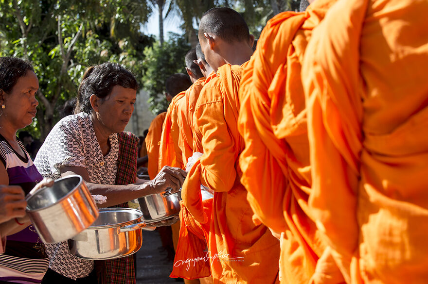 The Home-Leaving For Filial Piety Towards Grandparents And Parents Is A Beauty In The Community Of Young Khmer Buddhists