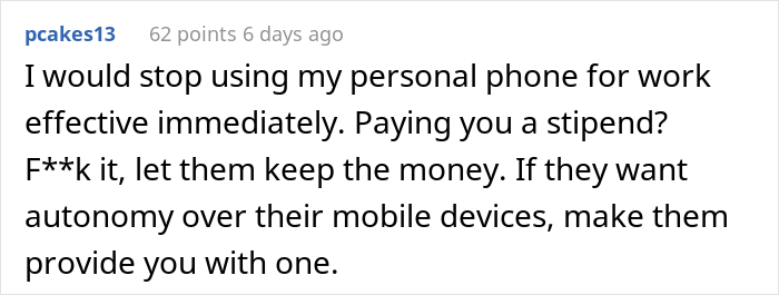 HR Wants To Check Employees’ Personal Phones Anytime They Want, People Are Not Having It HR Wants To Check Employees’ Personal Phones Anytime They Want, People Are Not Having It