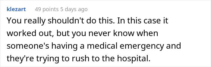 Truck Driver Maliciously Complies To Letting A Karen Illegally Pass Him In Traffic, She Immediately Crashes Into A Cop Car Truck Driver Maliciously Complies To Letting A Karen Illegally Pass Him In Traffic, She Immediately Crashes Into A Cop Car