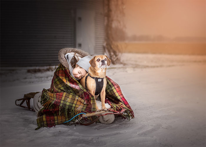 I Challenged Myself To Photograph Children With Their Dogs (21 Pics)