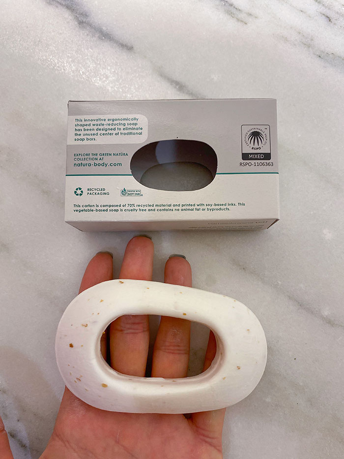 This “Waste-Reducing” Hotel Bar Soap That’s “Designed To Eliminate The Unused Center Of Traditional Soap Bars”