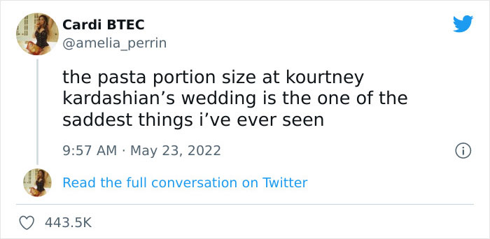 People Online Are Discussing The Tiny Portions Of Food At The Kardashian-Barker Wedding After Kylie Jenner's Viral Video People Online Are Discussing The Tiny Portions Of Food At The Kardashian-Barker Wedding After Kylie Jenner's Viral Video