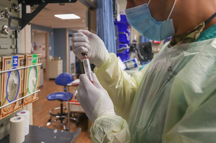 Diabetic Employee Quits Her Job The Day Her Manager Goes Through Her Bag And, After Finding Her Syringe, Threatens To Call The Police Diabetic Employee Quits Her Job The Day Her Manager Goes Through Her Bag And, After Finding Her Syringe, Threatens To Call The Police