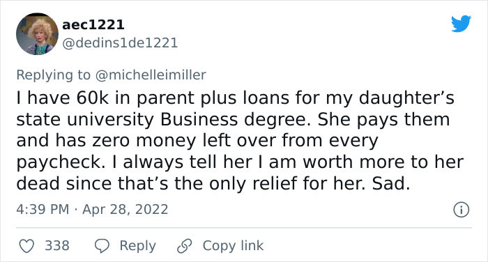 Woman Split Student Loan Payback With Her Mom, When She Passed Away She Found Out That She Owed $80K On $15K Of Debt
