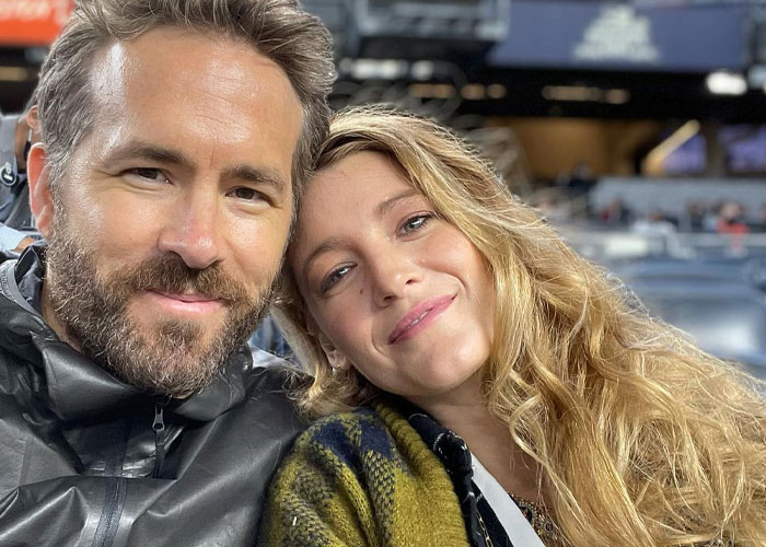 Ryan Reynolds' Reaction To His Wife's Dress Transformation At The Met Gala 2022 Is Melting People's Hearts Ryan Reynolds' Reaction To His Wife's Dress Transformation At The Met Gala 2022 Is Melting People's Hearts