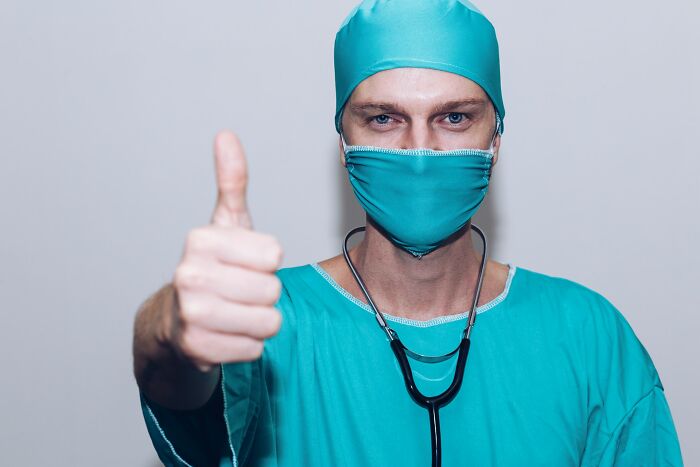 50 People Share The Most Unprofessional And Disgusting Things A Doctor Has Told Them